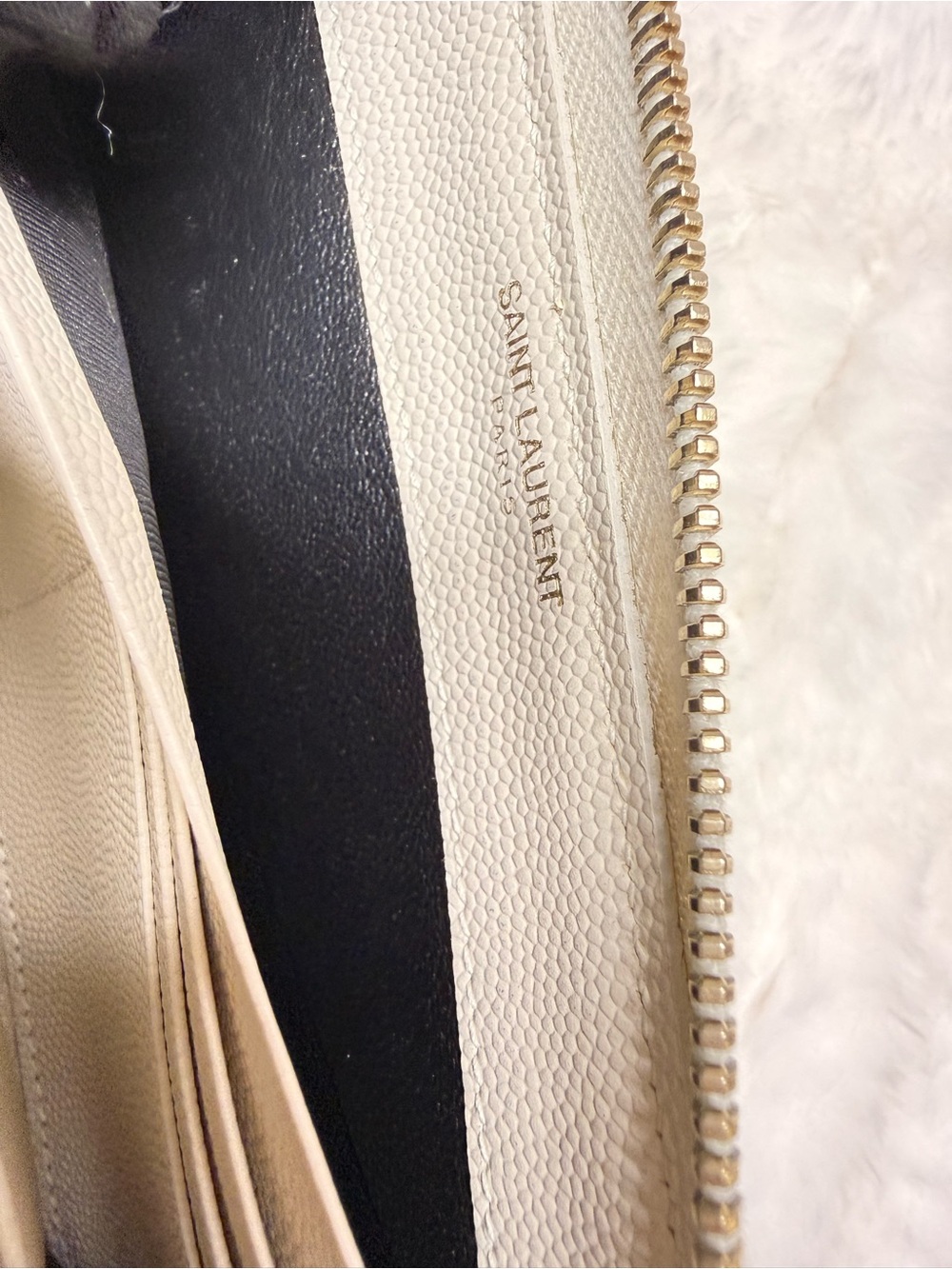 YVES SAINT LAURENT YSL White Chevron Zip Around Full Wallet - Picture 11 of 15
